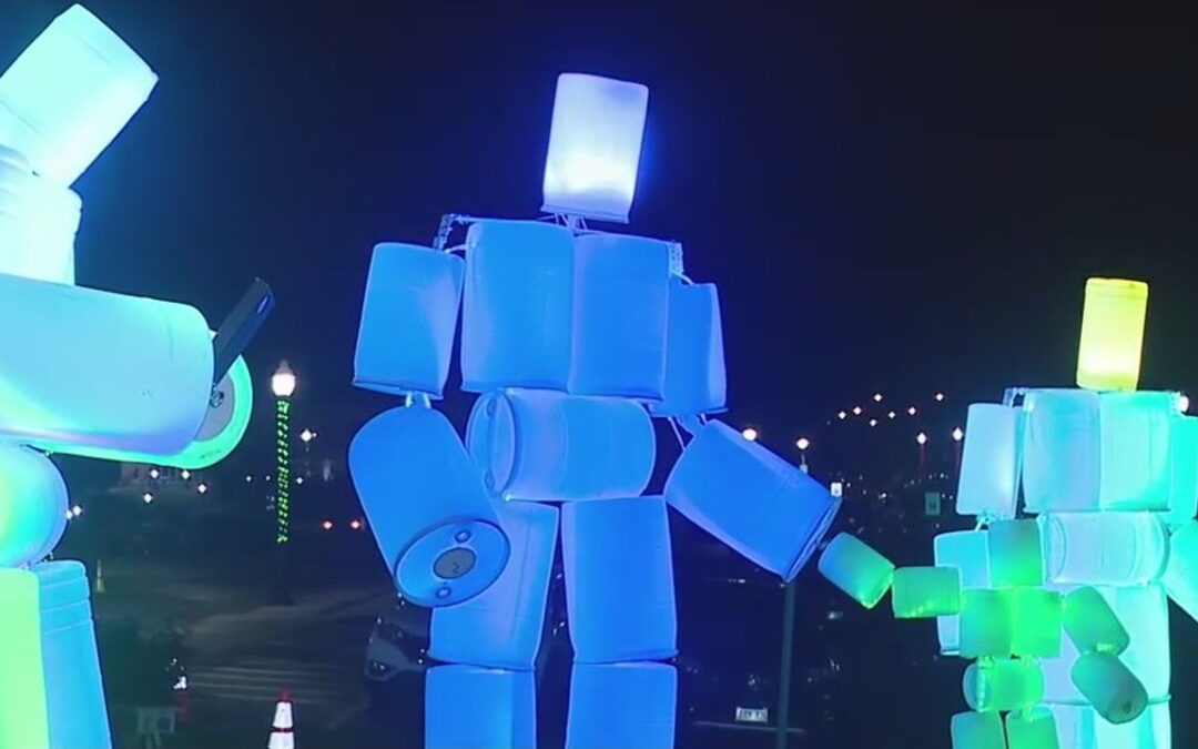 El centro de Aurora se ilumina para el festival familiar ‘Lumenaura’