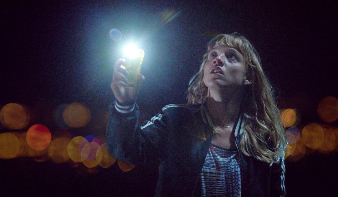 Mientras tanto en la Tierra, un extraño drama de ciencia ficción francés