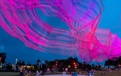 Dañado por huracanes, el ‘Bending Arc’ en el muelle de St. Pete se está derrumbando