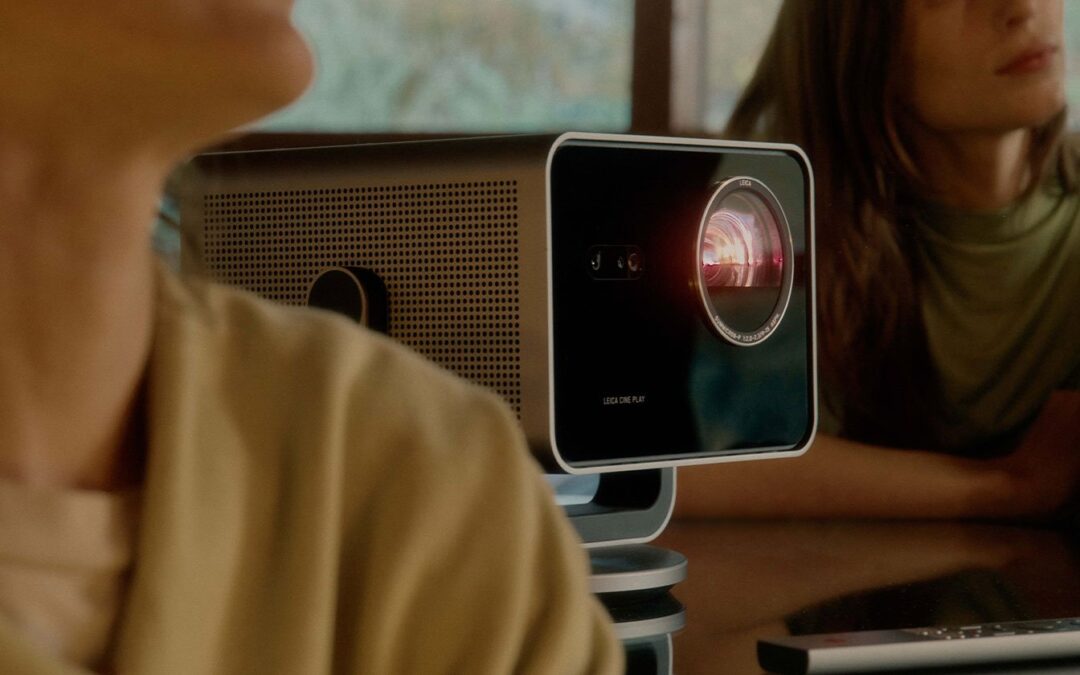 Leica anuncia el versátil proyector de cine en casa 4K Cine Play 1