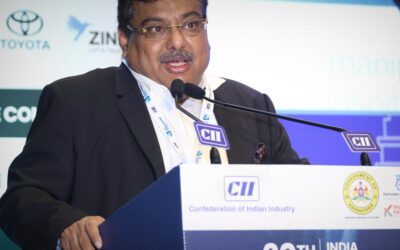 El líder del BJP, Santosh, está detrás de una conspiración para tergiversar la literatura de Vachana, dice el ministro