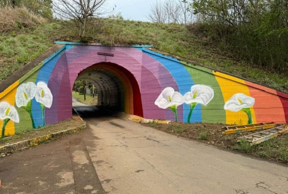 El icónico Rainbow Bridge de Hilton se renueva