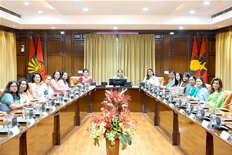 Festival de literatura Abhivyakti de tres días en Chandimandir a partir del 8 de noviembre