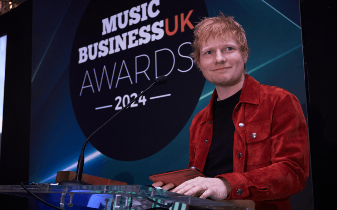 Ed Sheeran rinde homenaje a Max Lousada en los premios Music Business UK
