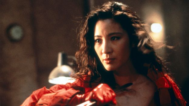 Cómo las estrellas de acción femeninas han cautivado a través de los tiempos