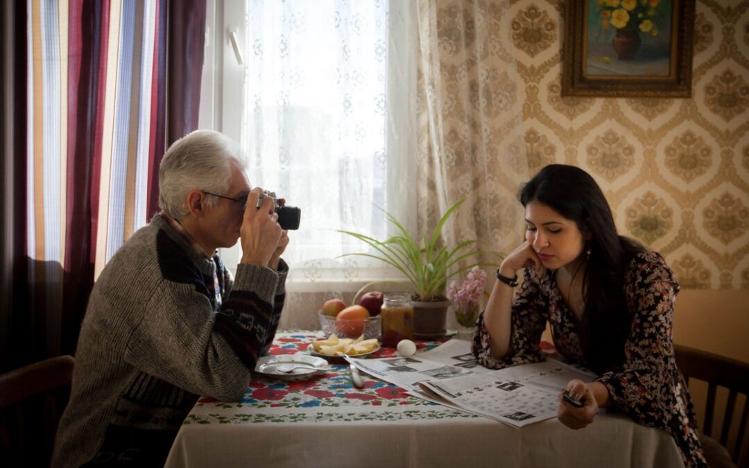 Diana Markosian reflexiona sobre las espinosas dinámicas familiares y el poder transformador de la fotografía