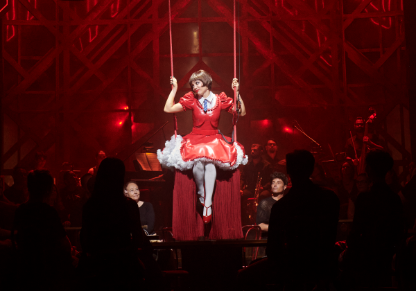 Cabaret Madrid: la experiencia inmersiva más provocadora del año en el Kit Kat Klub del UMusic Hotel